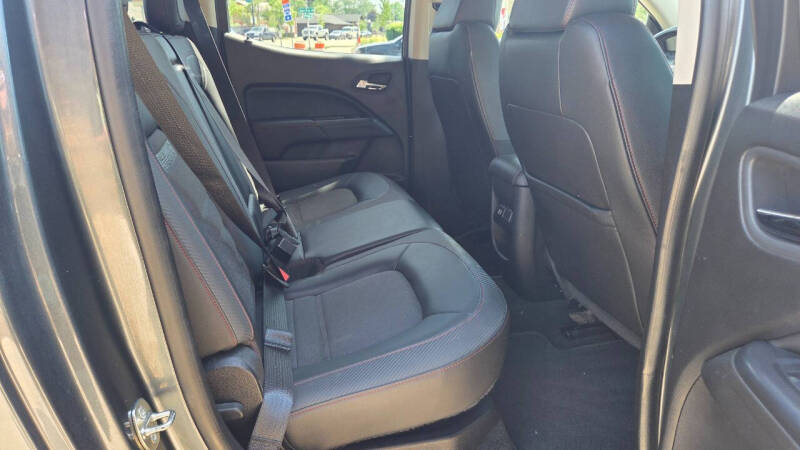 2015 GMC Canyon SLE - Photo 23