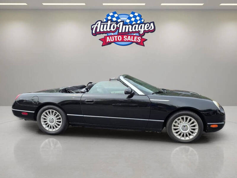 2005 Ford Thunderbird Deluxe