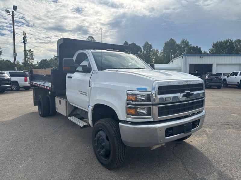 2023 Chevrolet Silverado 6500HD