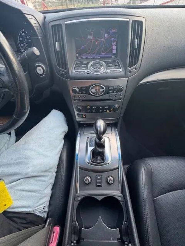 2013 Infiniti G37 Sedan x