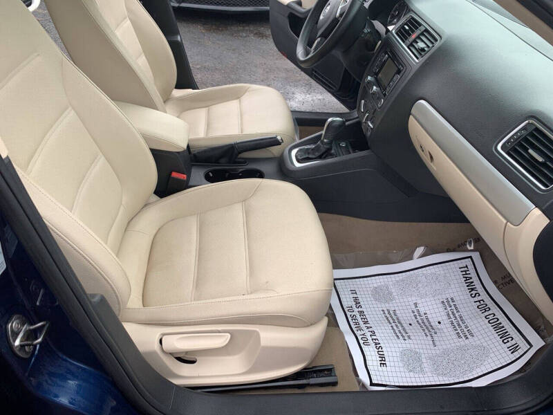 2012 Volkswagen Jetta SEL Premium