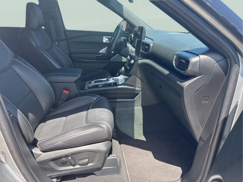 2024 Ford Explorer ST