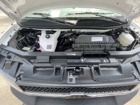 2025 Chevrolet Express 2500