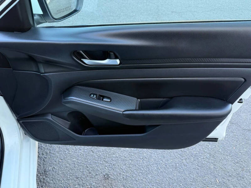 2022 Nissan Altima 2.5 S