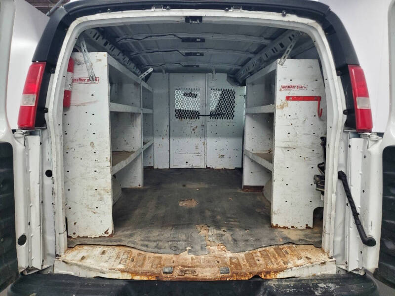 2017 Chevrolet Express 2500