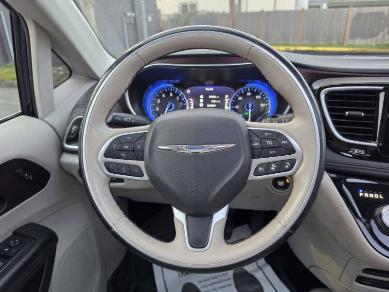2017 Chrysler Pacifica Limited