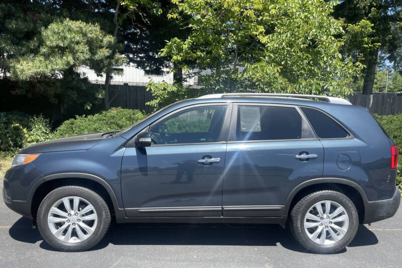 2011 Kia Sorento LX