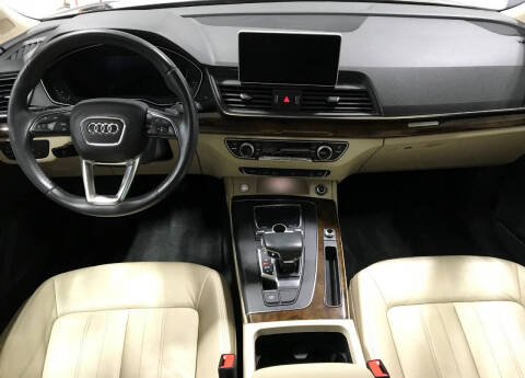2018 Audi Q5 2.0T quattro Premium Plus
