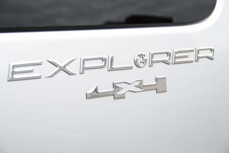 2024 Chevrolet Express 2500