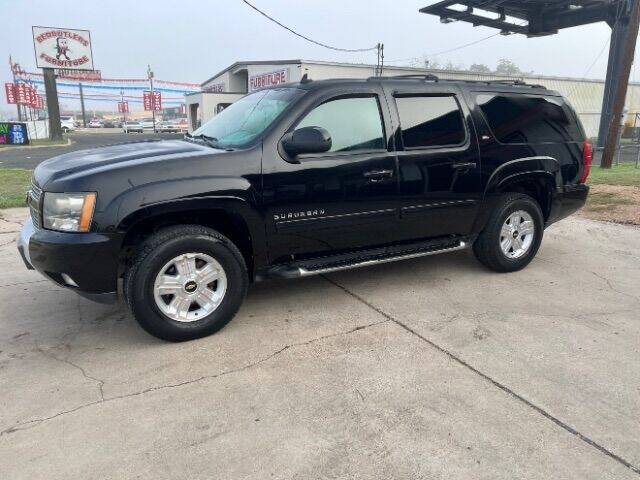 2013 Chevrolet Suburban for sale at Car Country in Victoria TX