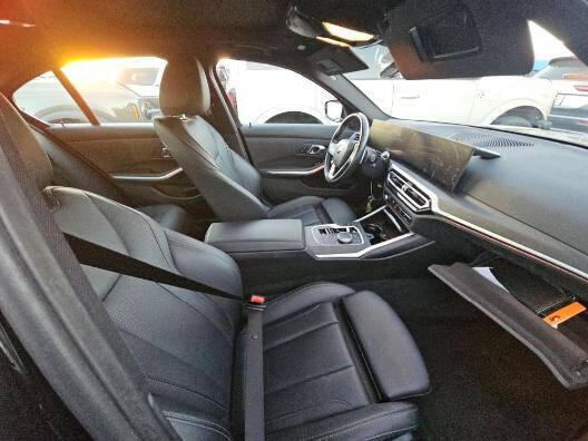 2024 BMW 3 Series 330i