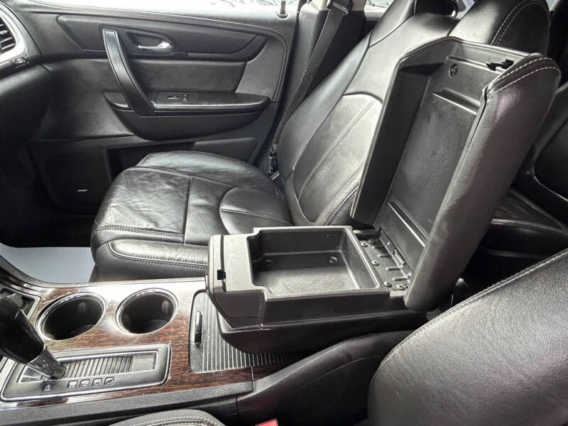 2016 Chevrolet Traverse LT