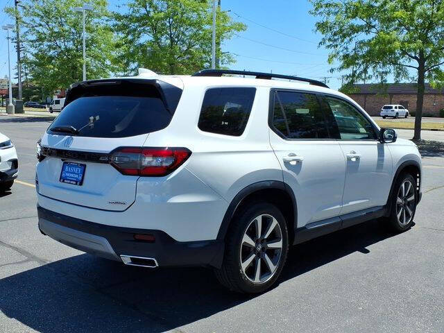 2023 Honda Pilot Touring