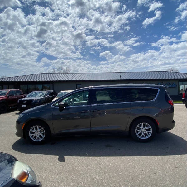 2017 Chrysler Pacifica Touring