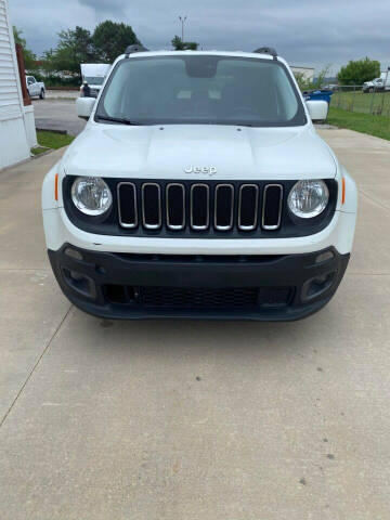 2017 Jeep Renegade for sale at Carsland KC in Kansas City MO