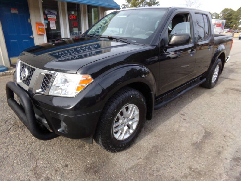 2019 Nissan Frontier SV's photo