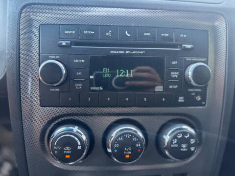 2013 Dodge Challenger R/T Plus
