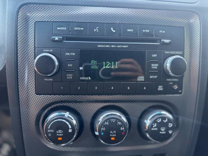 2013 Dodge Challenger R/T Plus