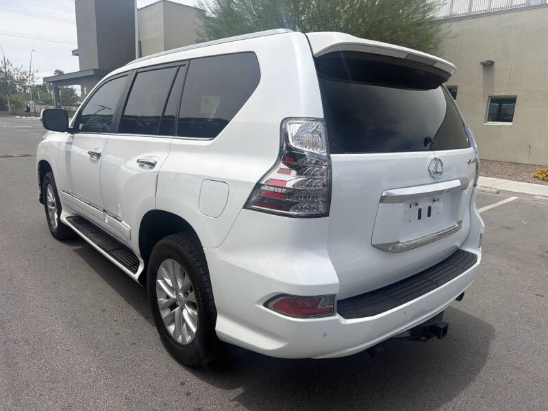 2017 Lexus GX 460