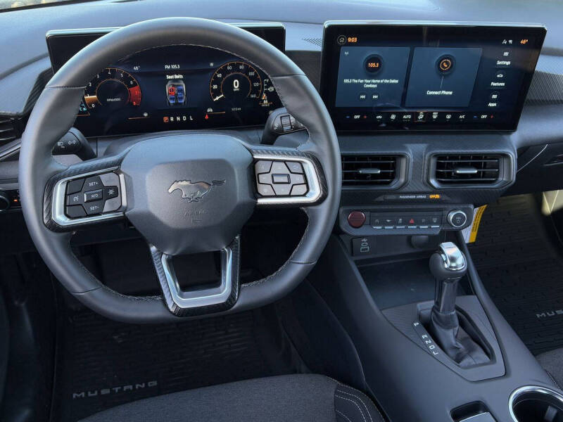 2025 Ford Mustang EcoBoost