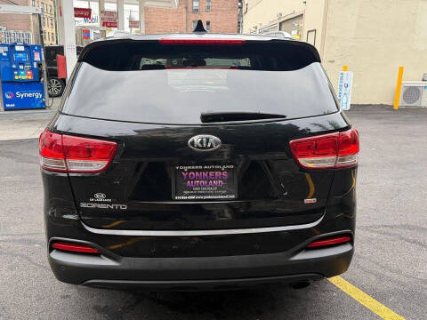 2016 Kia Sorento LX