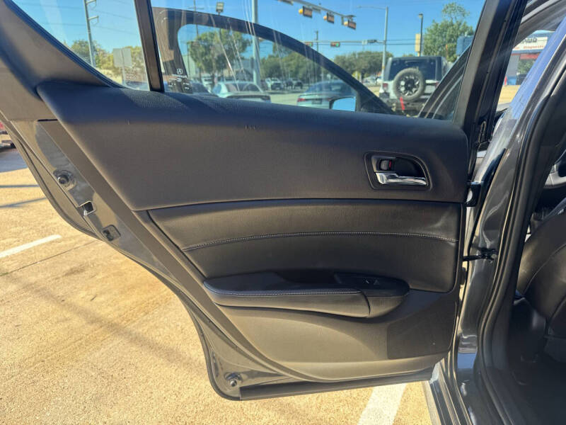 2016 Acura ILX w/Tech w/A-SPEC