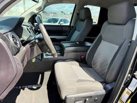 2016 Toyota Tundra SR5