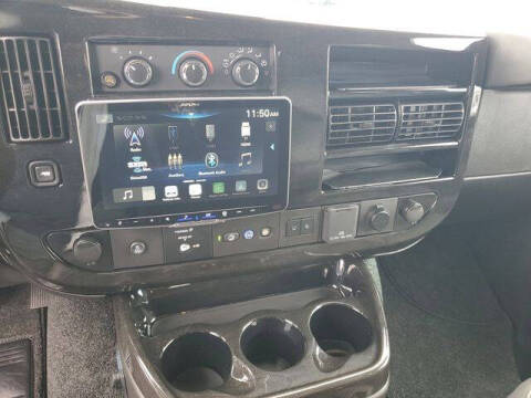 2024 GMC Savana 2500