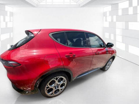 2024 Alfa Romeo Tonale Hybrid Ti