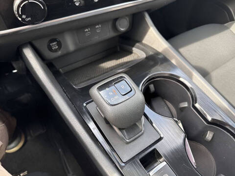 2024 Nissan Rogue S