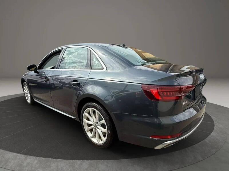 2019 Audi A4 quattro Premium 45 TFSI