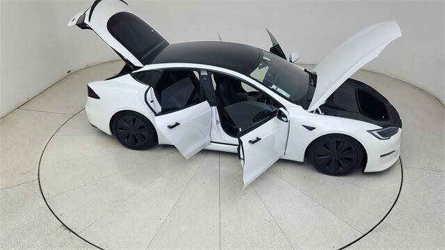 2023 Tesla Model S Plaid