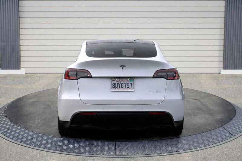2021 Tesla Model Y Long Range