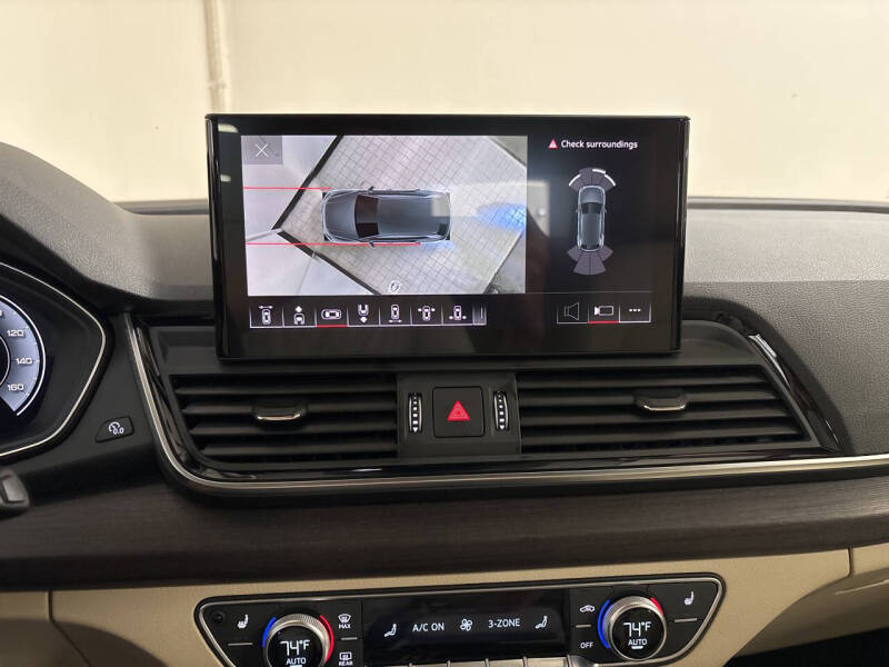 2022 Audi Q5 quattro Premium Plus 40 TFSI