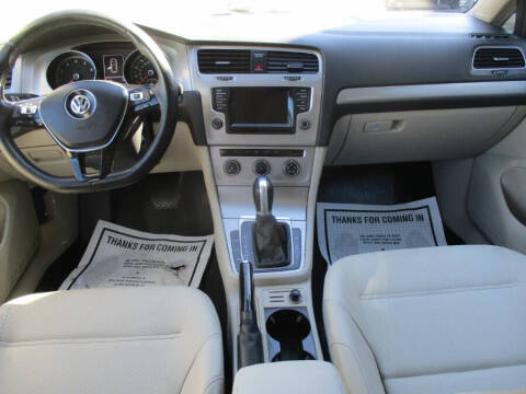2015 Volkswagen Golf