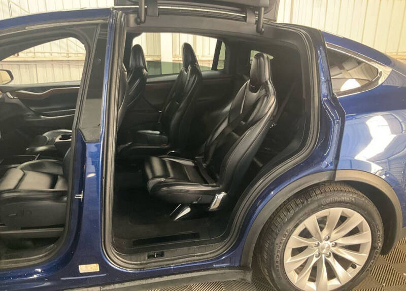 2020 Tesla Model X Long Range