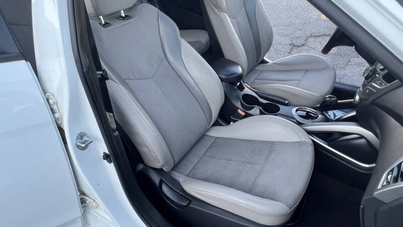 2013 Hyundai Veloster RE MIX