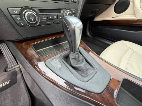 2011 BMW 3 Series 328i