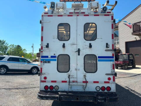 2006 Freightliner MT45 Chassis