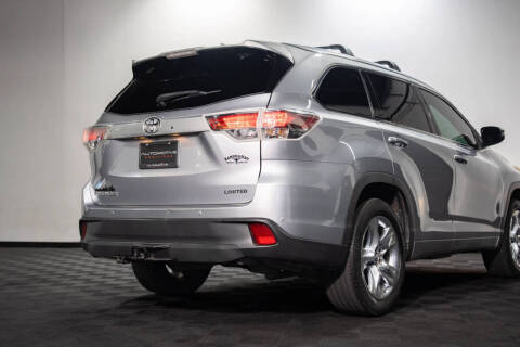 2016 Toyota Highlander