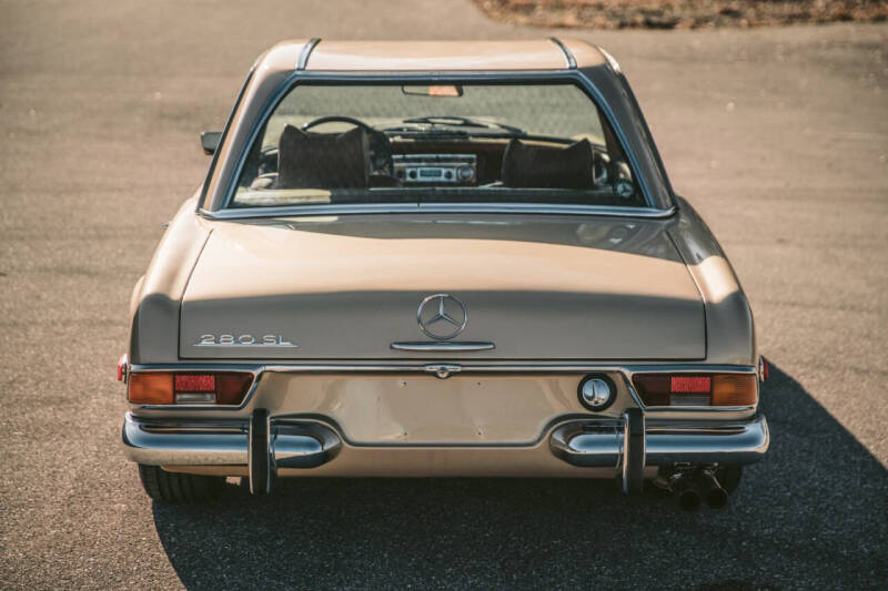1970 Mercedes-Benz 280-Class