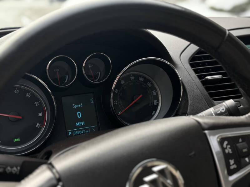 2012 Buick Regal Premium 2