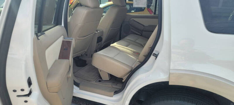 2010 Ford Explorer Eddie Bauer