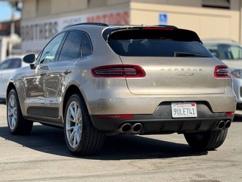 2016 Porsche Macan S