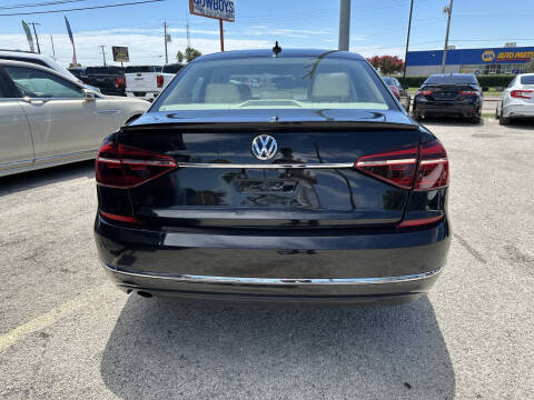 2018 Volkswagen Passat 2.0T SE