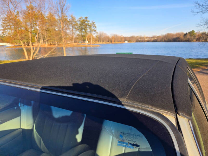 1997 Lincoln Town Car Executive