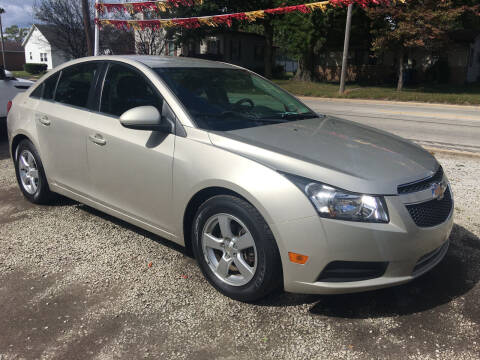 2014 Chevrolet Cruze for sale at Antique Motors in Plymouth IN