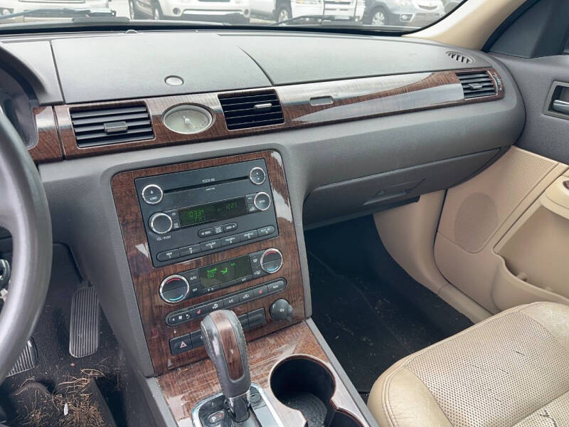 2008 Ford Taurus Limited