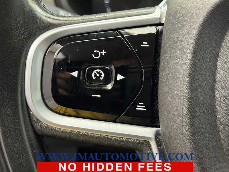 2019 Volvo V90 Cross Country T5