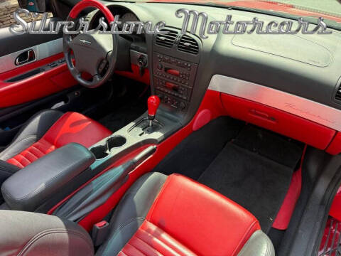 2002 Ford Thunderbird Deluxe